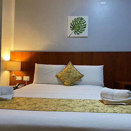 Hotel La Palmera De Oro Tarapoto Ngoại thất bức ảnh