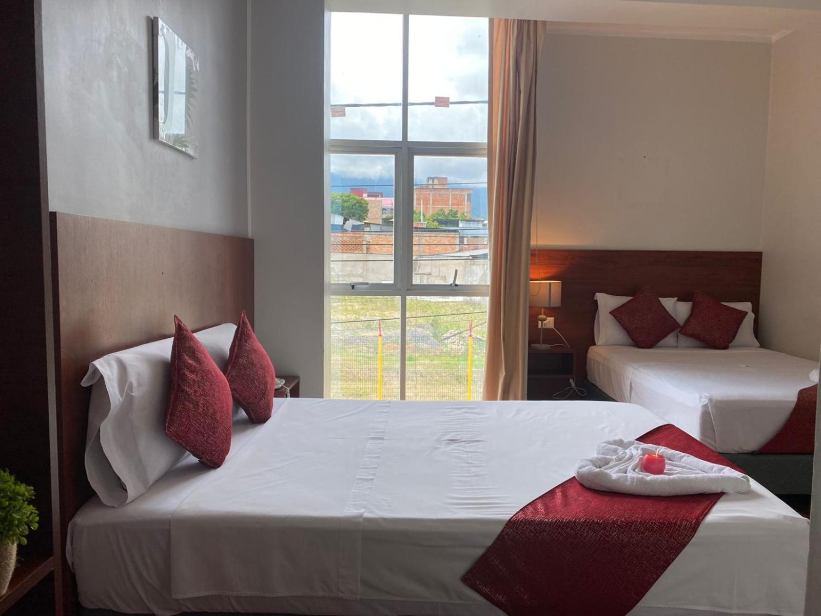 Hotel La Palmera De Oro Tarapoto Ngoại thất bức ảnh